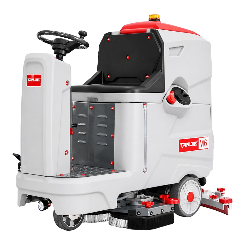 昆明坦洁驾驶式洗地机M6【双刷】